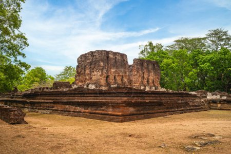 Téléchargez les photos : Palais royal du roi Parakramabahu à Polonnaruwa Ancienne ville au Sri Lanka - en image libre de droit