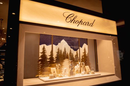 Photo for KUALA LUMPUR, MALAYSIA - DECEMBER 04, 2022: Chopard brand retail shop logo signboard on the storefront in the shopping mall. - Royalty Free Image