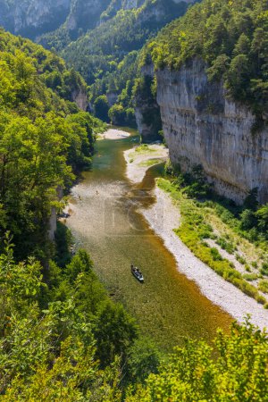 Foto de Gorges du Tarn, Región de Occitania, departamento de Aveyron, Francia - Imagen libre de derechos
