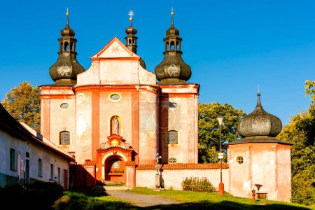 Téléchargez les photos : Eglise de la naissance de la vierge Marie, Strasin, République tchèque - en image libre de droit
