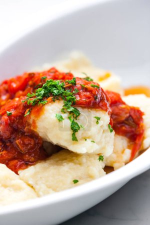 Téléchargez les photos : Gnocchi maison à la sauce tomate - en image libre de droit