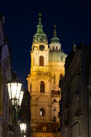 Téléchargez les photos : Church of Saint Nicolas, Prague, Czech Republic - en image libre de droit