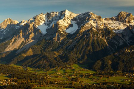 Téléchargez les photos : Automne massif de Dachstein, Styrie, Autriche - en image libre de droit