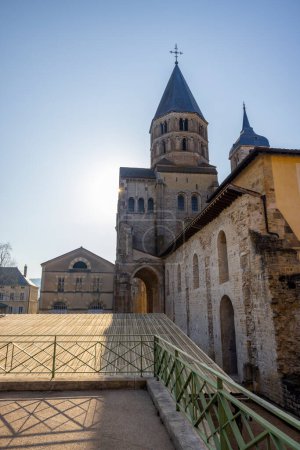 Téléchargez les photos : Abbaye bénédictine Cluny, département de Saone et Loire, région Bourgogne, France - en image libre de droit