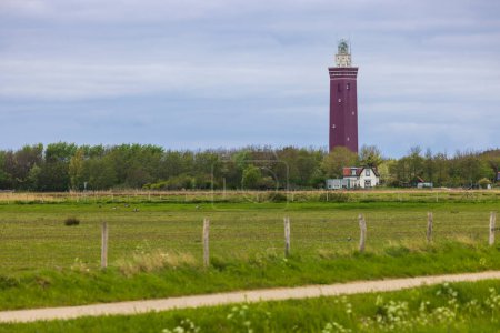 Foto de Faro de Westhoofd (Vuurtoren Westhoofd) cerca de Ouddorp, Países Bajos - Imagen libre de derechos