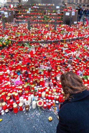Téléchargez les photos : Souvenir après la mort de l'ancien président Vaclav Havel en décembre 2011, Prague, République tchèque - en image libre de droit