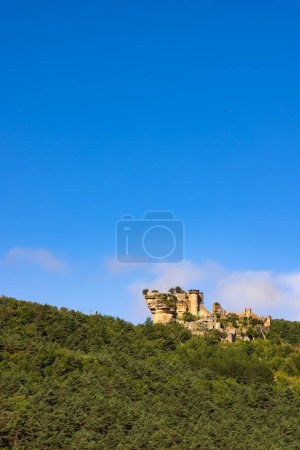 Foto de Chateau de Peyrelade ruins, departement Aveyron, Francia - Imagen libre de derechos