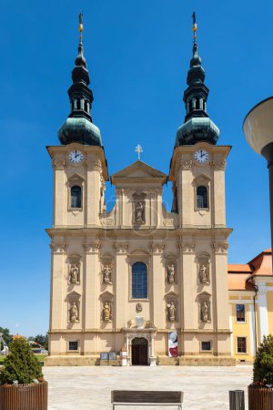 Téléchargez les photos : Basilique de l'Assomption de Marie et saint Cyrille et Méthode, Velehrad, République tchèque - en image libre de droit
