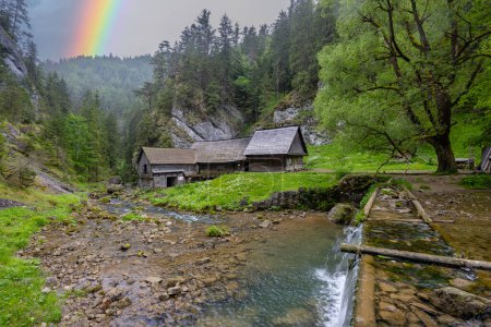 Téléchargez les photos : Moulins à eau Oblazy près de Kvacany, vallée de Kvacianska, Slovaquie - en image libre de droit
