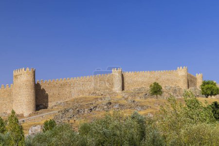 Foto de Murallas medievales en Ávila, sitio UNESCO, Castilla y León, España - Imagen libre de derechos