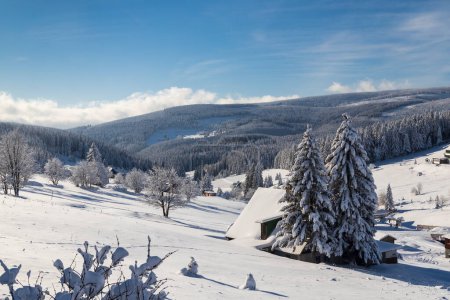 Foto de Paisaje invernal alrededor de Horni Mala Upa, Montañas gigantes (Krkonose), Bohemia del Norte, República Checa - Imagen libre de derechos