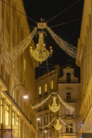 Foto de Calle en el centro en Navidad, Viena, Austria - Imagen libre de derechos