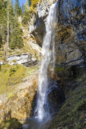 Foto de Salto de Johanneswasserfall, distrito Sankt Johann im Pongau, provincia de Salzburgo, Austria. - Imagen libre de derechos
