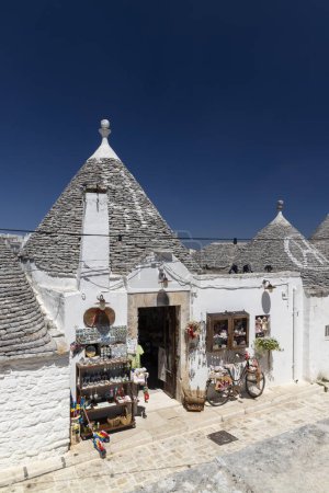 Foto de Casas Trulli en Alberobello, sitio UNESCO, región de Apulia, Italia - Imagen libre de derechos