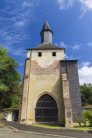 Foto de Clocher porche de Mimizan, UNESCO site, Camino de Santiago, Nueva Aquitania, Francia - Imagen libre de derechos