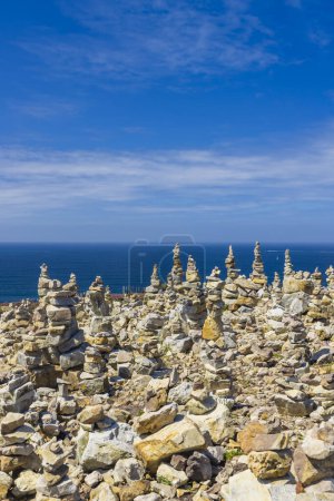 Foto de Stone man in Cap de la Chevre, Crozon, Bretaña, Francia - Imagen libre de derechos