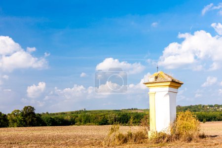 Téléchargez les photos : Chapelle du calvaire près de Jaroslavice, Région de Znojmo, République tchèque - en image libre de droit