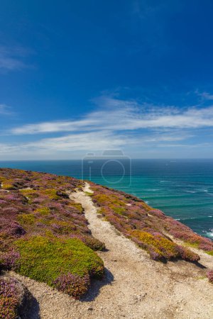 hermosa vista del paisaje en Cap de la Chevre, Crozon, Bretaña, Francia