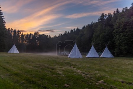 Téléchargez les photos : Vue du camp scout, Bohême occidentale, République tchèque - en image libre de droit