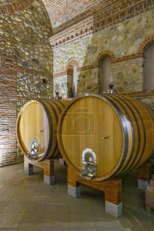 Cave à vin à Canale, Piémont, Italie