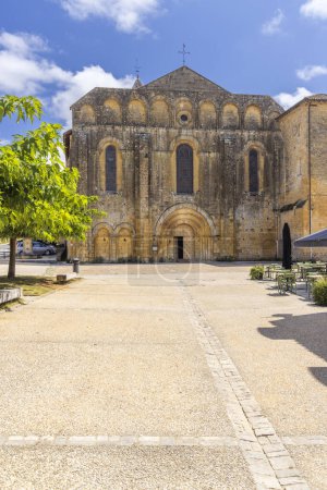 Foto de Cloitre de Cadouin (Abbaye de Cadouin), Patrimonio de la Humanidad por la UNESCO, Le Buisson-de-Cadouin, Departamento de Dordoña, Nueva Aquitania, Francia - Imagen libre de derechos
