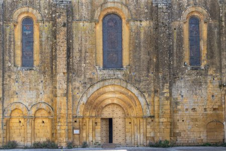 Foto de Cloitre de Cadouin (Abbaye de Cadouin), Patrimonio de la Humanidad por la UNESCO, Le Buisson-de-Cadouin, Departamento de Dordoña, Nueva Aquitania, Francia - Imagen libre de derechos