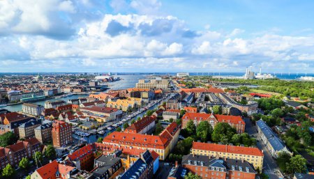 Vue du dessus de Copenhague depuis l'église Nos Sauveurs