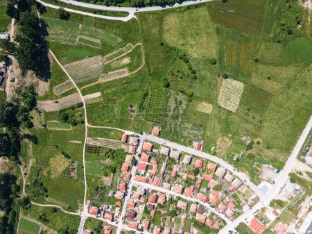 Vue aérienne de la ville historique de Strelcha, région de Pazardzhik, Bulgarie