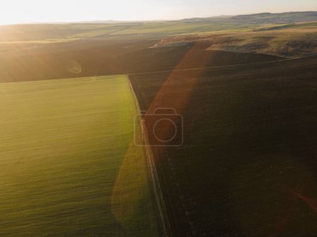Foto de Aerial Sunset view of Rural land near Trakia (A1) motorway, Burgas Region, Bulgaria - Imagen libre de derechos