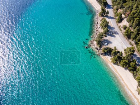 Vue imprenable sur le littoral de Sithonie près de la plage de Nikitis, Chalcidique, Macédoine centrale, Grèce