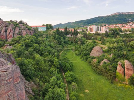 Foto de Vista aérea de las rocas de Belogradchik, región de Vidin, Bulgaria - Imagen libre de derechos