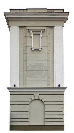 Téléchargez les photos : Une petite tour en pierre comme décoration pour une vieille maison. Isolé sur blanc - en image libre de droit