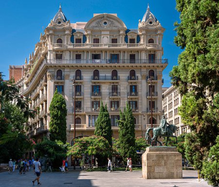 Foto de Neoclassical architecture, Via Laietana, Barcelona, Catalonia, Spain - Imagen libre de derechos