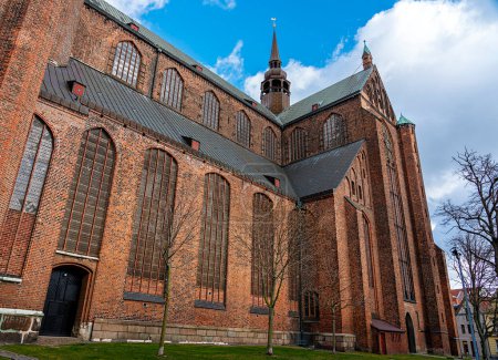 Foto de Iglesia parroquial evangélica de Saint Marien, Stralsund, Mecklemburgo-Pomerania Occidental, Alemania - Imagen libre de derechos