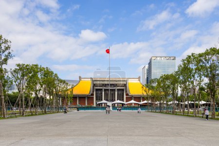 Foto de Taipei, Taiwán - 19 de noviembre de 2022: Sun Yat-Sen Memorial Hall - Imagen libre de derechos