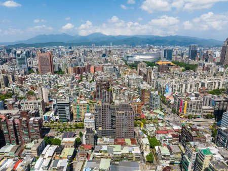 Foto de Taipei, Taiwán - 28 de septiembre de 2022: Vista aérea de la ciudad de Taipei - Imagen libre de derechos