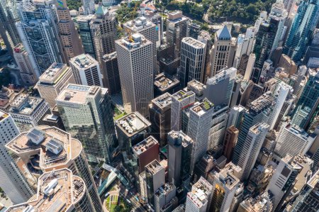 Téléchargez les photos : Hong Kong - 10 novembre 2021 : Vue aérienne de la ville de Hong Kong - en image libre de droit