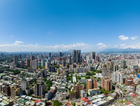 Téléchargez les photos : Taipei, Taïwan - 28 septembre 2023 : Vue panoramique sur la ville de Taipei - en image libre de droit