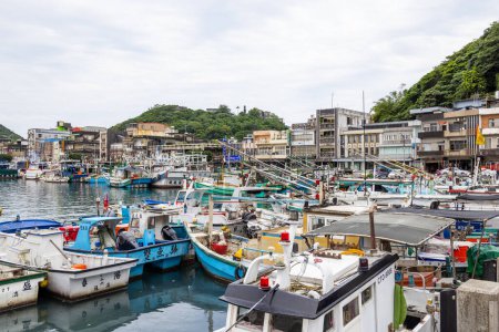 Foto de Yilan, Taiwán - 15 de mayo de 2023: Puerto pesquero de Nanfangao en Yilan, Taiwán - Imagen libre de derechos