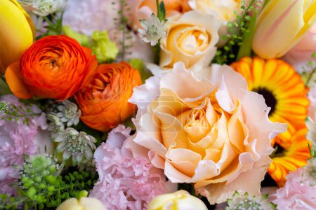 Foto de Conjunto de caja de flores con flor diferente - Imagen libre de derechos