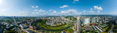 Foto de Panorámica del horizonte de la ciudad de Taipei en Taiwán - Imagen libre de derechos