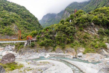 Téléchargez les photos : Taiwan Hualien taroko Gorge rivière - en image libre de droit