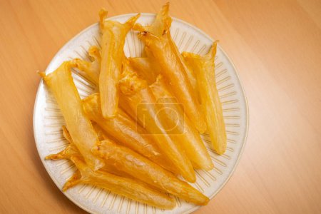 Téléchargez les photos : Dried fish maw traditional chinese food - en image libre de droit