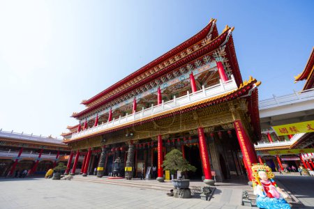 Foto de Tainan, Taiwan - 22 February 2023: Luermen Tianhou Gong Mazu Temple in Tainan of Taiwan - Imagen libre de derechos