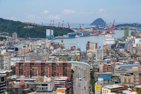 Téléchargez les photos : Taiwan - 14 août 2023 : Port de Keelung - en image libre de droit