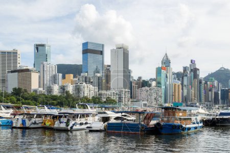 Foto de Hong Kong - 26 de junio de 2023: Isla de Hong Kong al este - Imagen libre de derechos