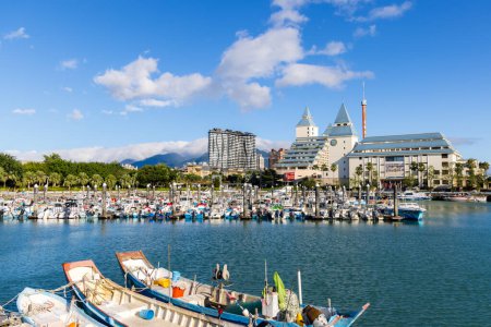Téléchargez les photos : Taipei, Taiwan - 10 novembre 2022 : Tamsui Fisherman Wharf in Taiwan - en image libre de droit