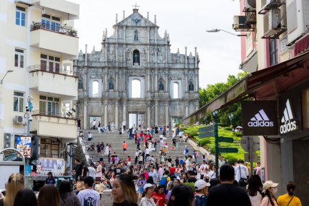 Téléchargez les photos : Macao - 28 juin 2023 : Ruine de la cathédrale Saint-Paul à Macao - en image libre de droit