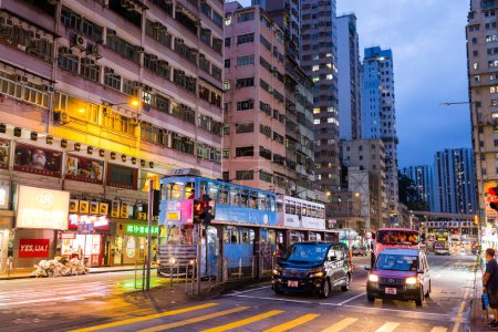 Téléchargez les photos : Hong Kong - 26 avril 2024 : Ville de Hong Kong dans le district de Sai Wan Ho - en image libre de droit