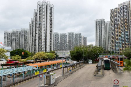 Téléchargez les photos : Hong Kong - 03 avril 2024 : Quartier résidentiel de Hong Kong à Tin Shui Wai - en image libre de droit